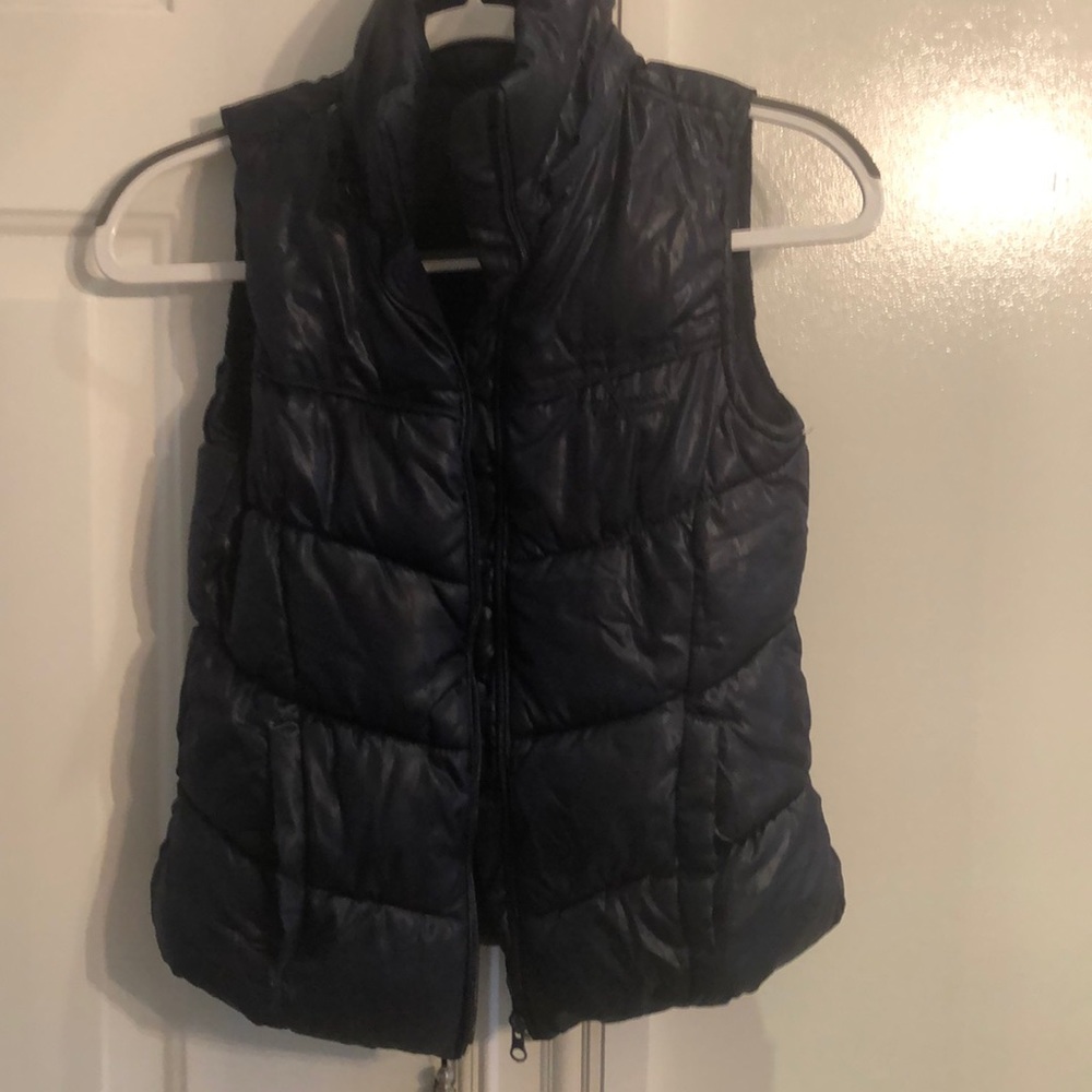 Gap girls puffer vest